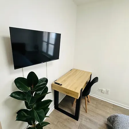 Cosy Plein Centre & Parking A Proximite Poitiers